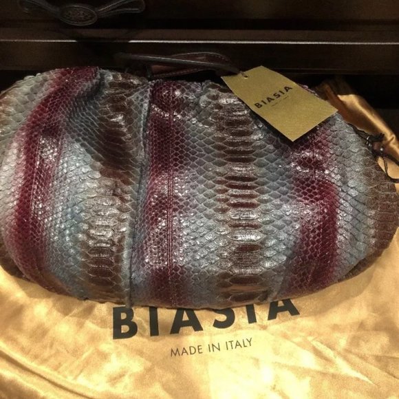 Biasia Snakeskin Tote - Picture 5 of 7